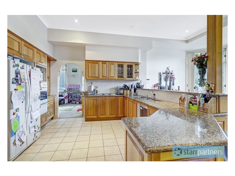 16 Giovanna Court, Castle Hill NSW 2154