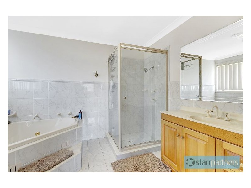 16 Giovanna Court, Castle Hill NSW 2154