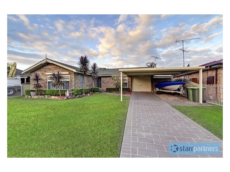 10 Scarvell Avenue, Mcgraths Hill NSW 2756