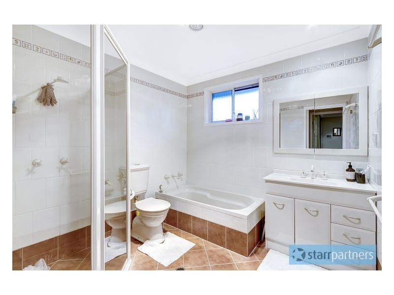 10 Scarvell Avenue, Mcgraths Hill NSW 2756