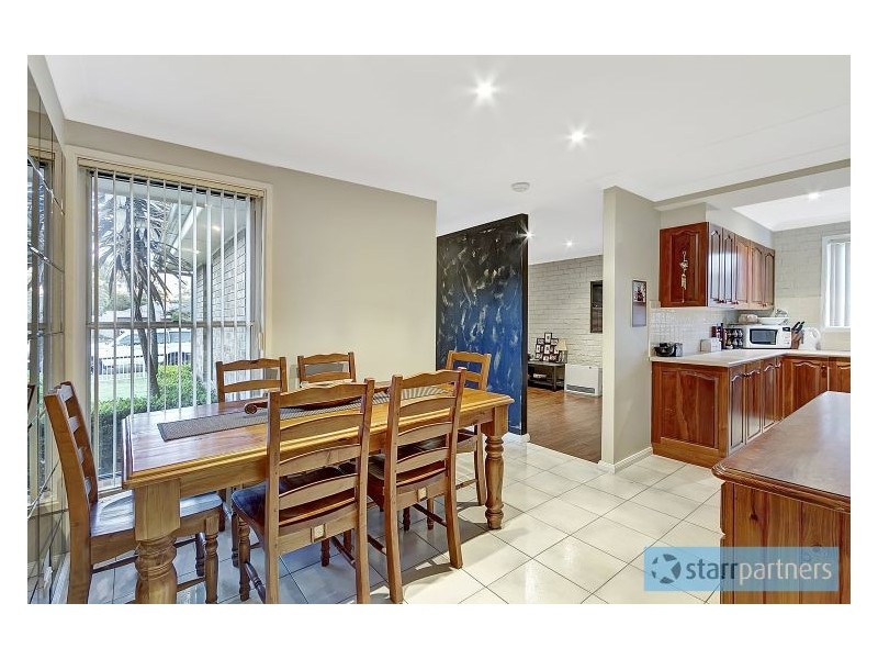 10 Scarvell Avenue, Mcgraths Hill NSW 2756