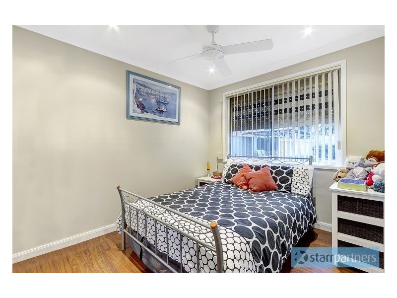 10 Scarvell Avenue, Mcgraths Hill NSW 2756