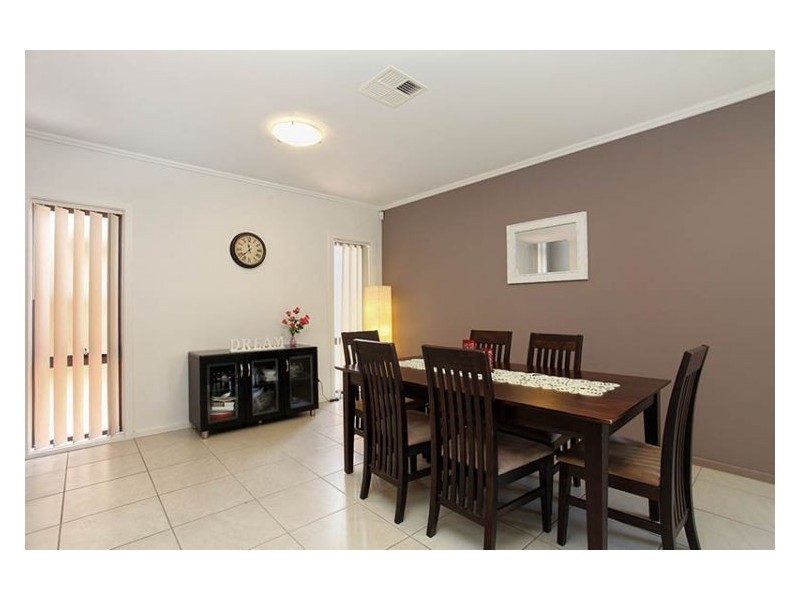 2 Kenford Circuit, Stanhope Gardens NSW 2768