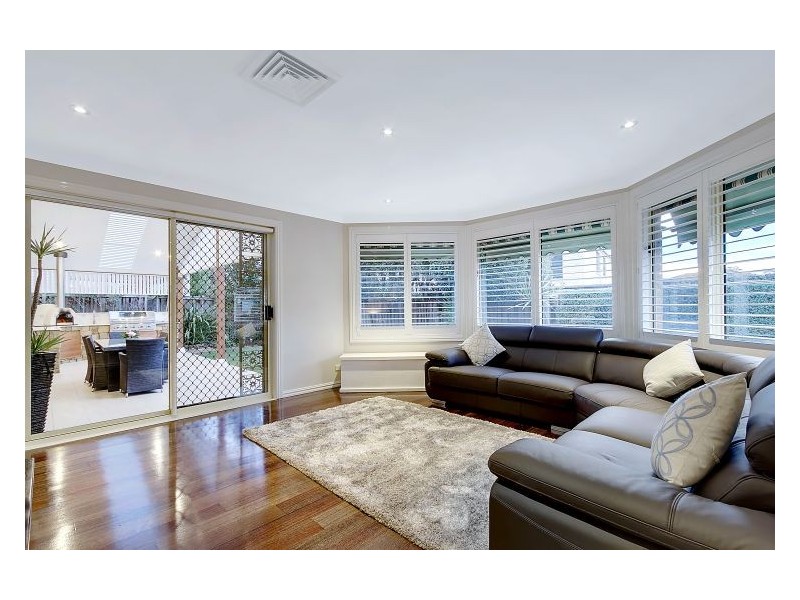 74 Beaumont Drive, Beaumont Hills NSW 2155