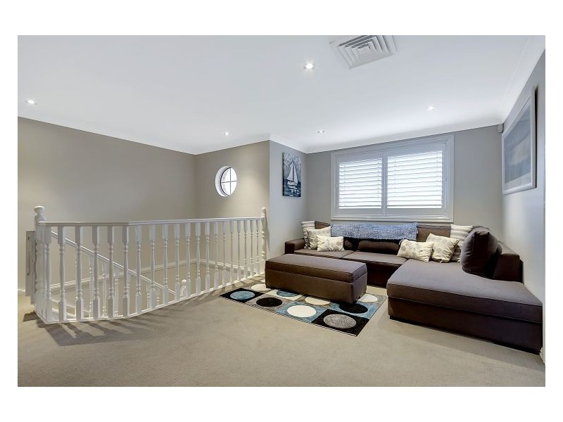 74 Beaumont Drive, Beaumont Hills NSW 2155