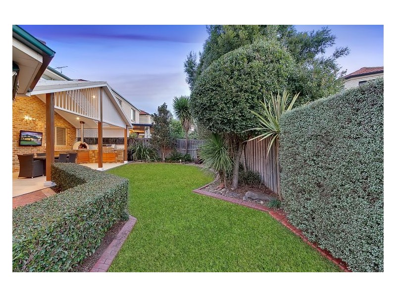 74 Beaumont Drive, Beaumont Hills NSW 2155