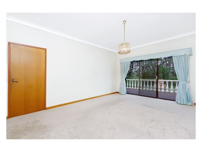 15 Victor Close, Baulkham Hills NSW 2153