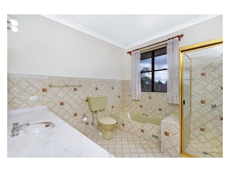 15 Victor Close, Baulkham Hills NSW 2153