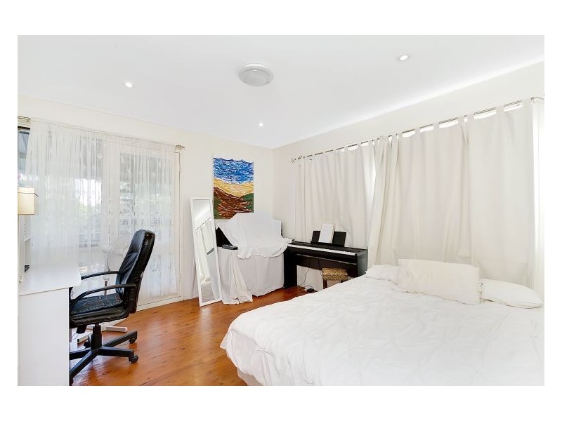 21 Einstein Street, Winston Hills NSW 2153