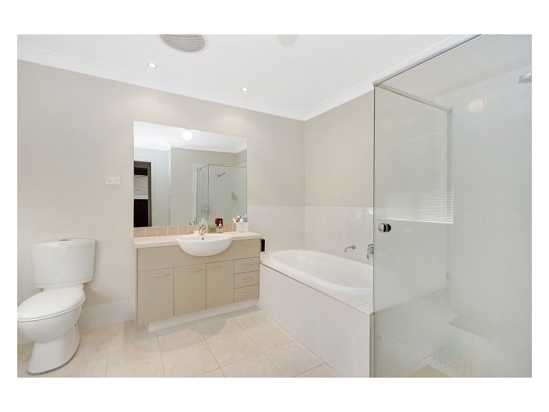 15 Avondale Terrace, Parklea NSW 2768