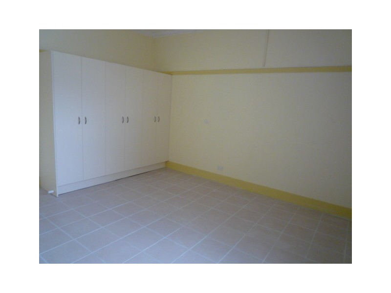 2/2-4 Garfield Road, Riverstone NSW 2765