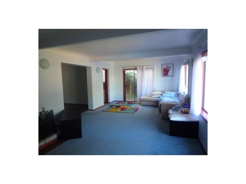 6 Apollo Ave, Baulkham Hills NSW 2153