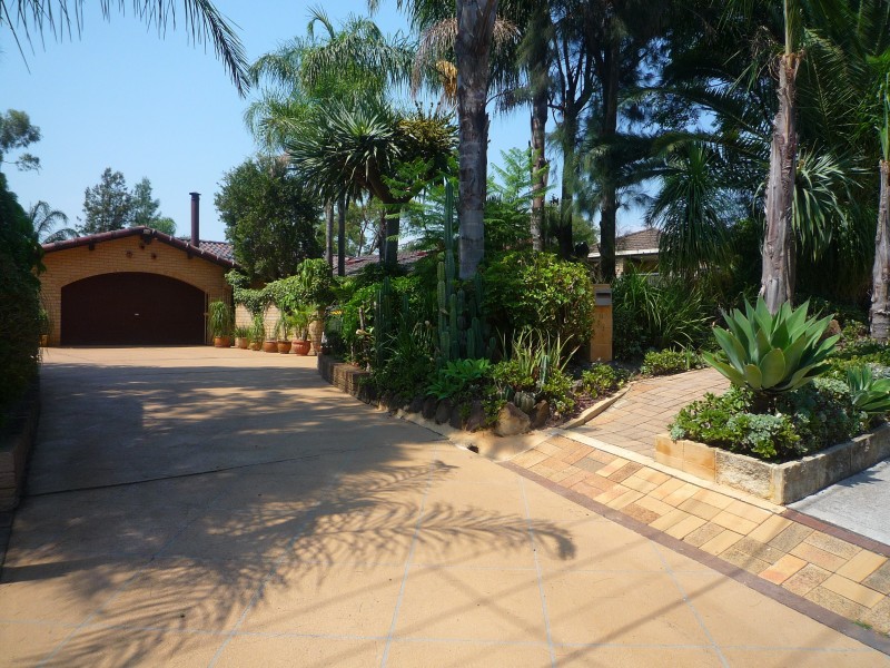 94 Peel Road, Baulkham Hills NSW 2153