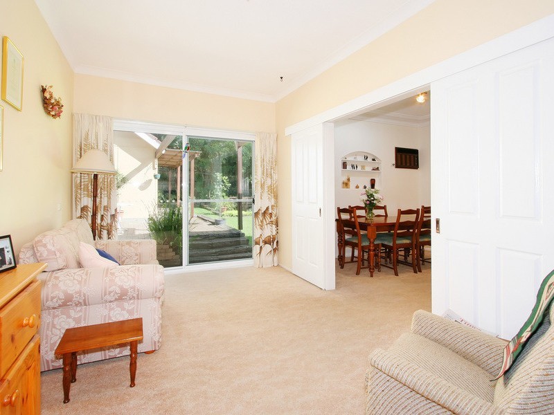 18 Carole, Baulkham Hills NSW 2153