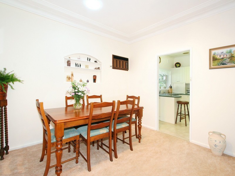 18 Carole, Baulkham Hills NSW 2153