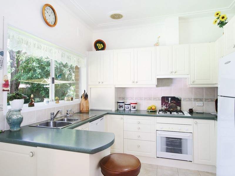 18 Carole, Baulkham Hills NSW 2153