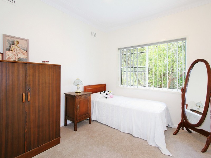 18 Carole, Baulkham Hills NSW 2153