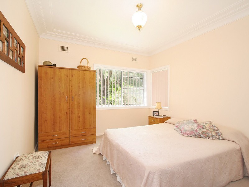 18 Carole, Baulkham Hills NSW 2153