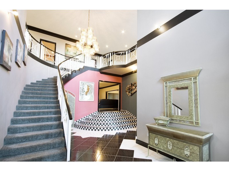 25 Miriam ct, Baulkham Hills NSW 2153