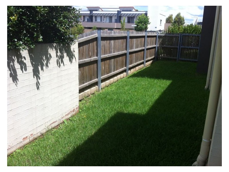 15 Avondale Terrace, Parklea NSW 2768