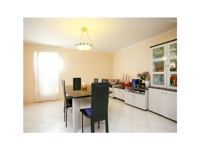 6  Gore Crescent, Bella Vista NSW 2153