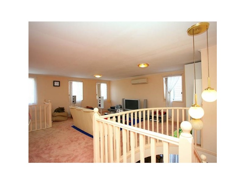 6  Gore Crescent, Bella Vista NSW 2153