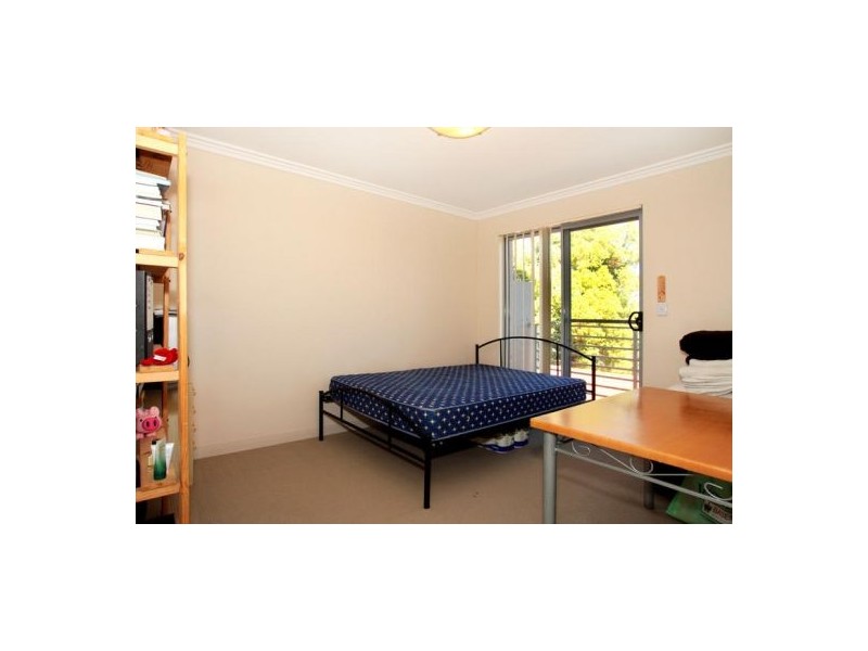 6/4 Waugh Avenue, North Parramatta NSW 2151