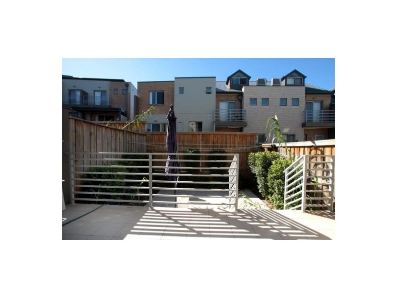 6/4 Waugh Avenue, North Parramatta NSW 2151