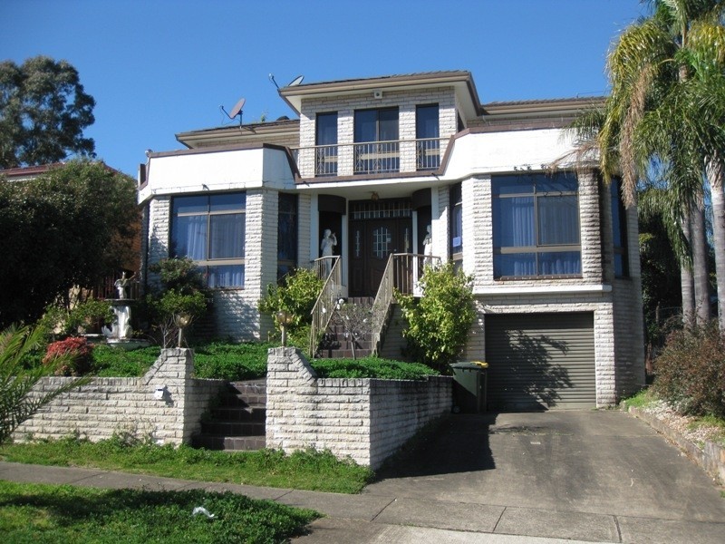 50 Beethoven Street, Seven Hills NSW 2147