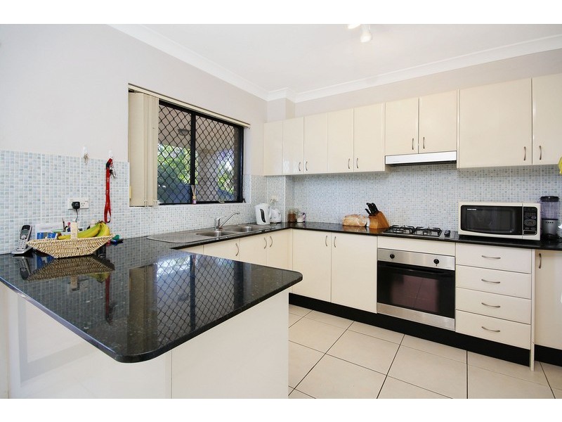 13 18-22 Campbell Street, Northmead NSW 2152