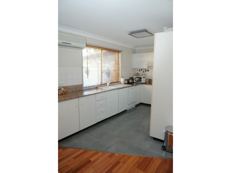 13/10 Stanbury Place, Quakers Hill NSW 2763