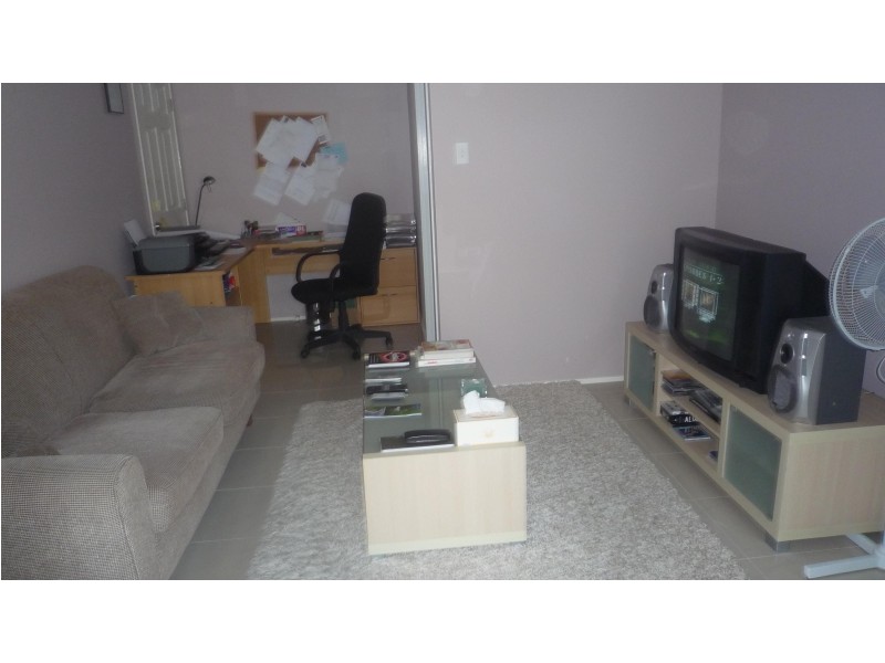 1/27 Tanzanite Street, Quakers Hill NSW 2763