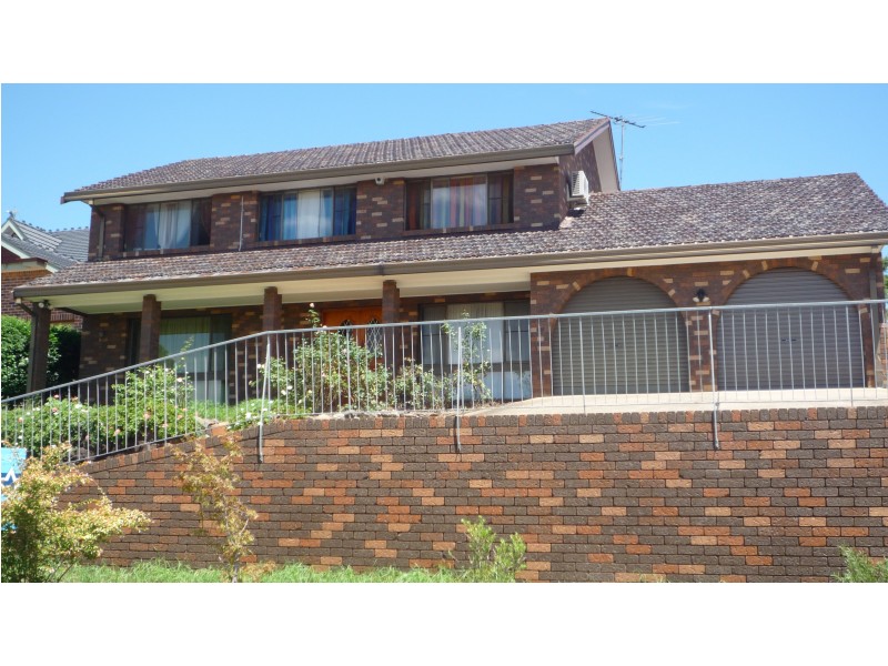 8 Batavia Place, Baulkham Hills NSW 2153