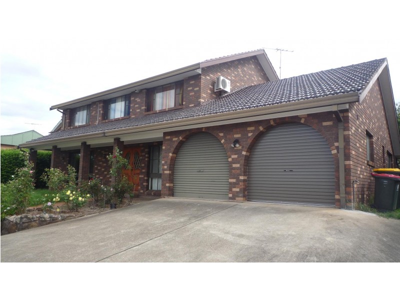 8 Batavia Place, Baulkham Hills NSW 2153