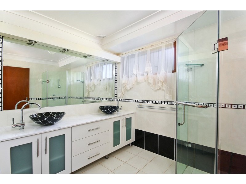 54 Carver Crescent, Baulkham Hills NSW 2153