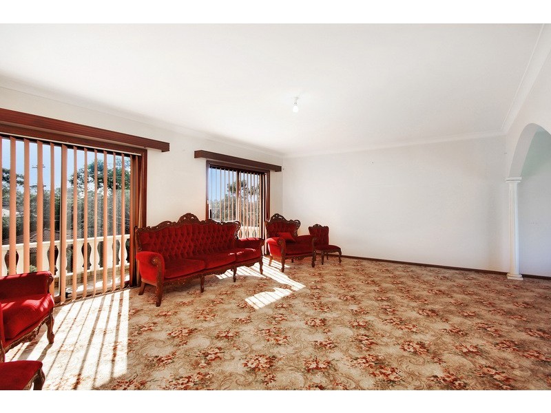 14 Chester Avenue, Baulkham Hills NSW 2153