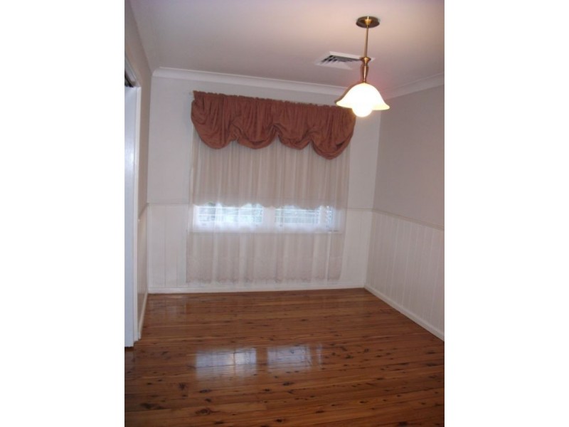 76 Naomi Street South, Northmead NSW 2152