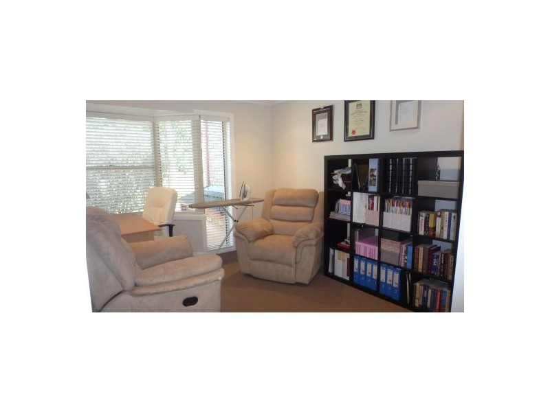 1/66 Jenner Street, Baulkham Hills NSW 2153