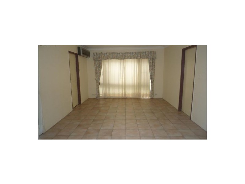 8 Batavia Place, Baulkham Hills NSW 2153