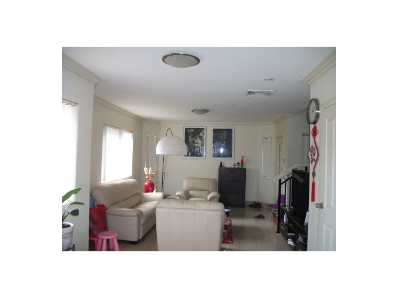 8/8 The Cottell Way, Baulkham Hills NSW 2153