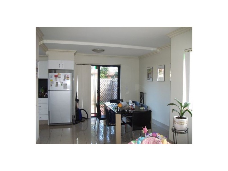 8/8 The Cottell Way, Baulkham Hills NSW 2153