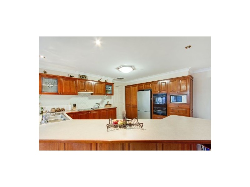 18 Gore Crescent, Bella Vista NSW 2153