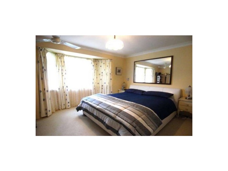 16 Louise Avenue, Baulkham Hills NSW 2153
