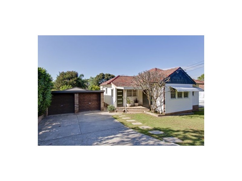 2 Woodlands Street, Baulkham Hills NSW 2153