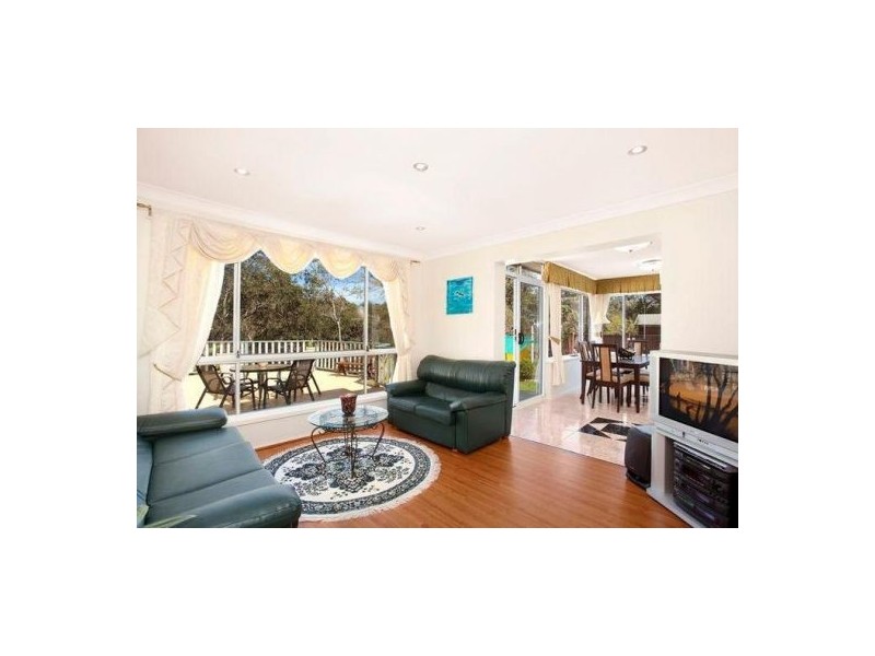 9 Walter Place, Northmead NSW 2152