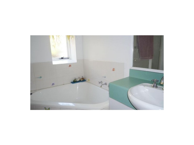 21 Einstein Street, Winston Hills NSW 2153
