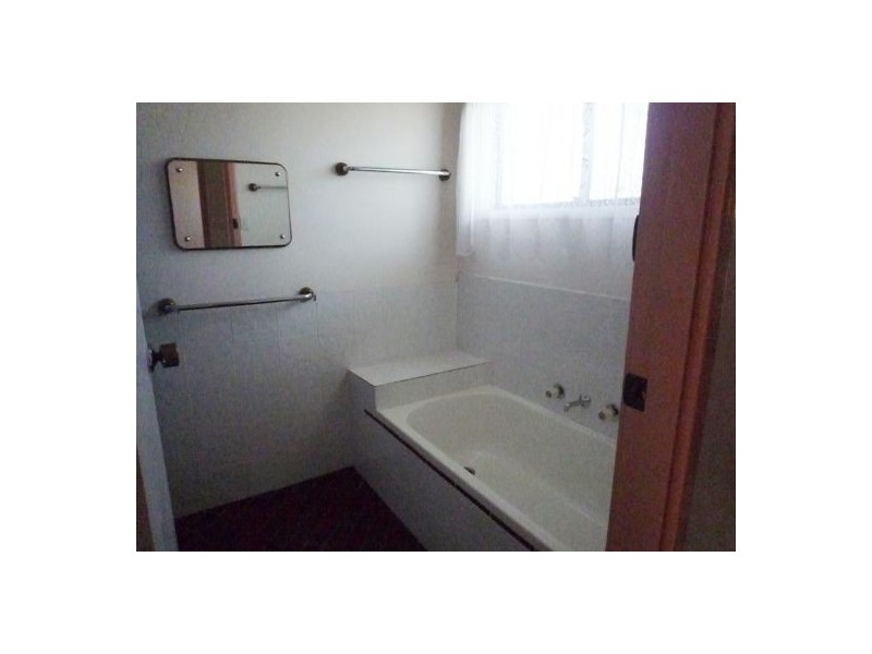 98 Seven Hills Rd, Baulkham Hills NSW 2153