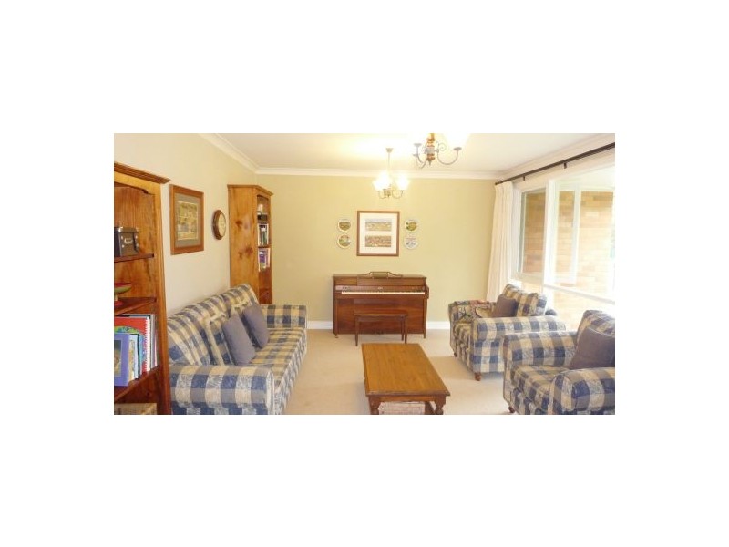 12 Bundilla Avenue, Winston Hills NSW 2153