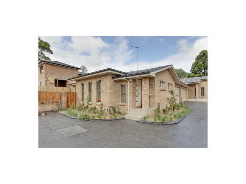 16 Pearce Street, Baulkham Hills NSW 2153