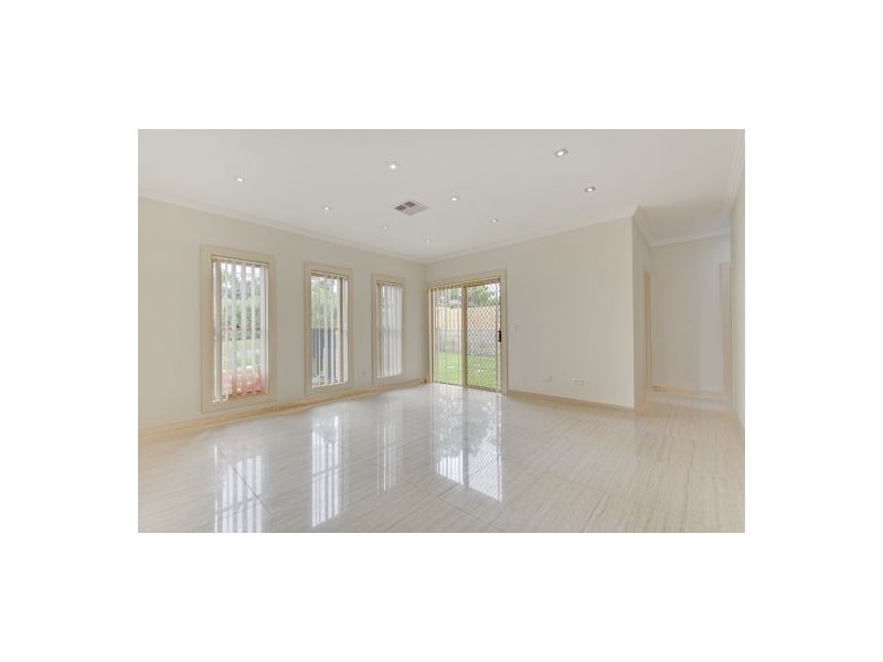 16 Pearce Street, Baulkham Hills NSW 2153